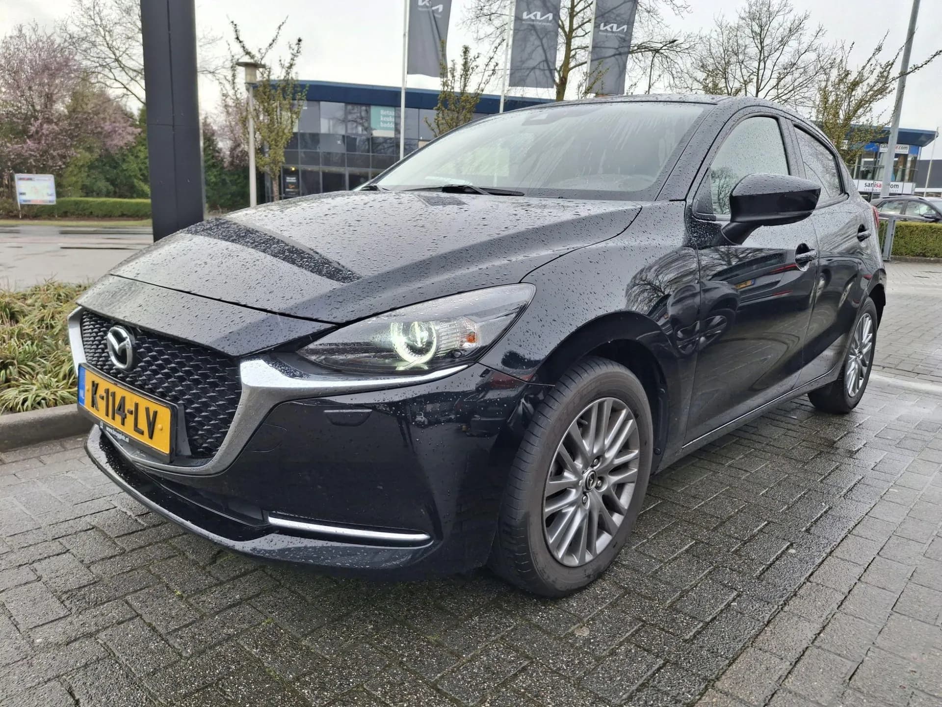 Mazda 2