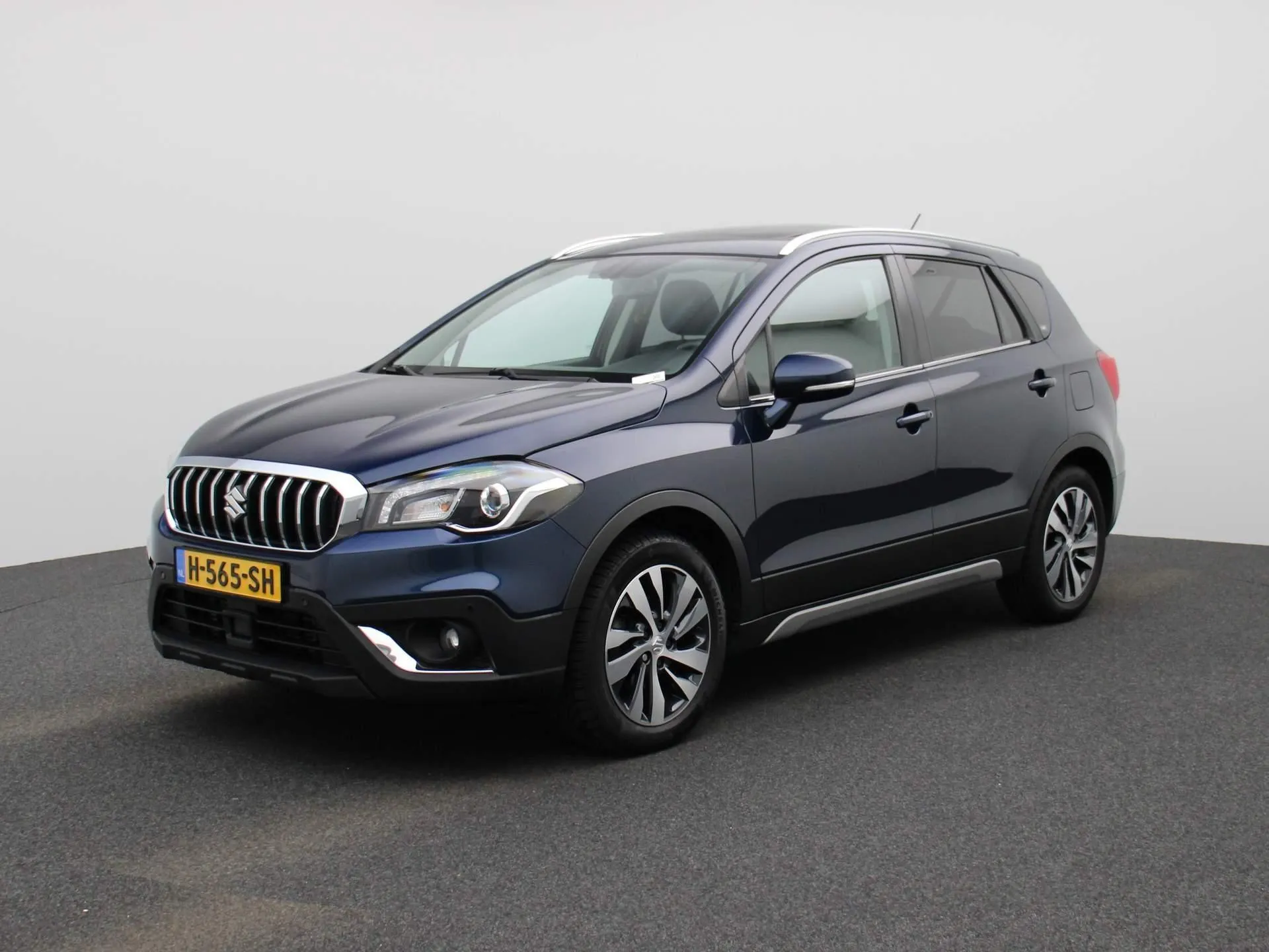 Suzuki S-Cross