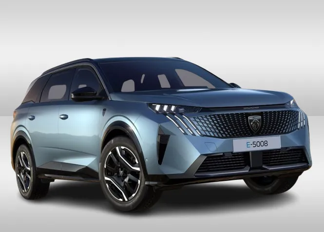 Peugeot e-5008