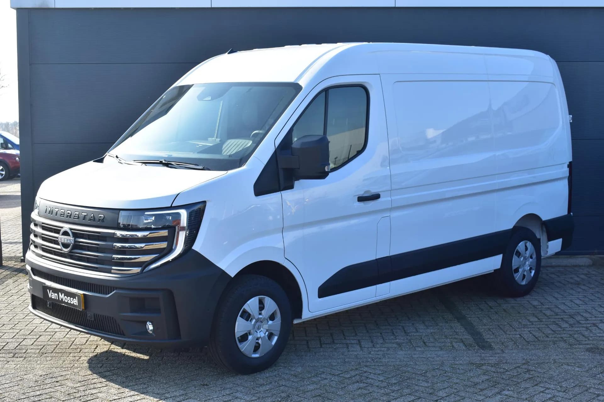 Nissan Interstar
